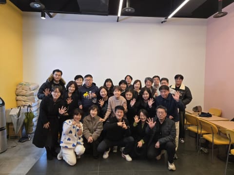 50+사랑의실천봉사단, 2025년 나눔 활동 성료… 시립성동청소년센터와 8년간 따뜻한 나눔 실천