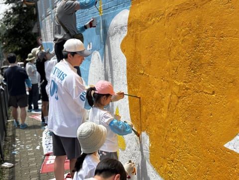 함께하는 한숲, 법무법인 지평과 3년째 이어온 벽화봉사로 안전한 등굣길 조성